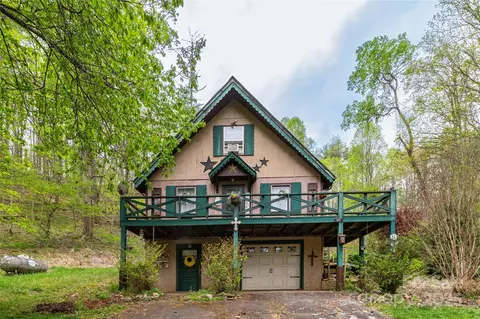 380 Echo Hill Dr, Green Mountain, NC 28740