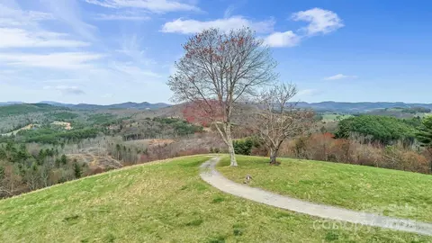 000 Little Peak Creek Rd, Jefferson, NC 28640