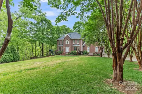 136 Dogwood Ln, Shelby, NC 28150
