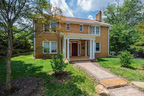625 2nd Ne St NE, Hickory, NC 28601
