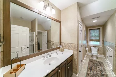 Bath - 3400 Baucom Manor Rd, Monroe, NC 28110 photo 3 of 3
