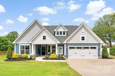 130 Candlewood Dr, Kings Mountain, NC 28086