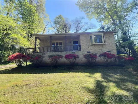 352 Edgemont Dr, Kings Mountain, NC 28086