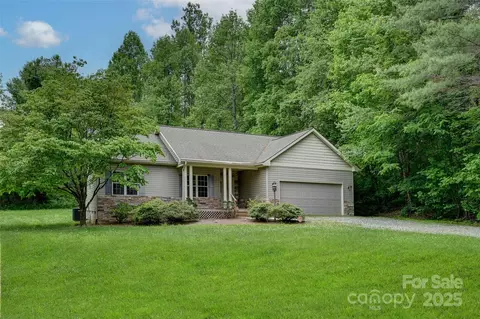 191 Berea Church Rd, Hendersonville, NC 28739