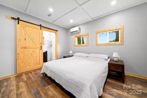 Bedroom - 258 Roper Rd, Flat Rock, NC 28731 photo 3 of 4