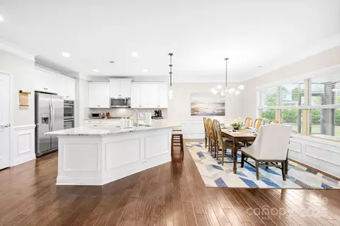 15702 Guthrie Dr, Huntersville, NC 28078