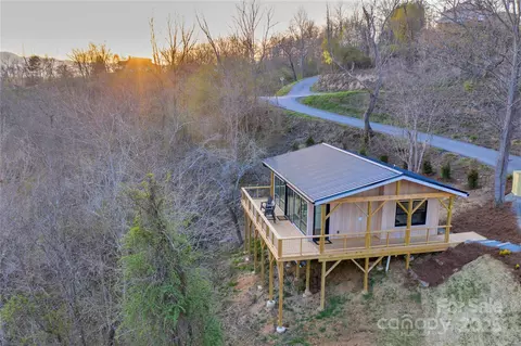 Exterior - 32 Sams Rd, Marshall, NC 28753 photo 2 of 4