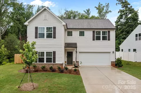 2535 Andes Dr, Statesville, NC 28625