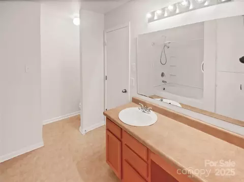 Bath - 1152 Wind Chime Ct, Monroe, NC 28110 photo 3 of 6