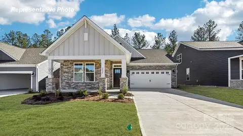 2039 Skyhawk Dr, York, SC 29745
