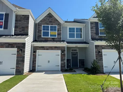 4248 Black Ct, Harrisburg, NC 28075
