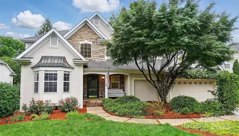 21300 Crown Lake Dr, Cornelius, NC 28031