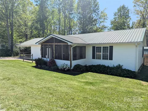 10 Sugarloaf 08 Ln #08, Hendersonville, NC 28792