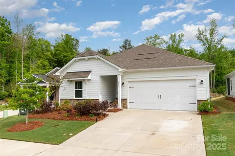 Exterior - 2202 Cherrybark Ct, Denver, NC 28037 photo 1 of 3