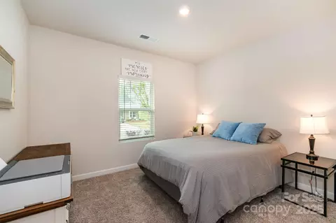 Bedroom - 2202 Cherrybark Ct, Denver, NC 28037 photo 3 of 3