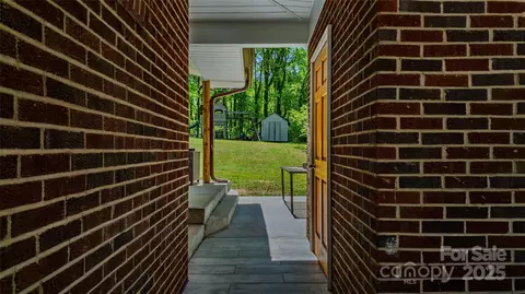 403 3rd Nw St NW, Conover, NC 28613 photo 36