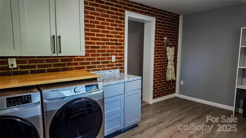 403 3rd Nw St NW, Conover, NC 28613 photo 8