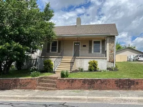 61 3rd 98 St #98, Marion, NC 28752