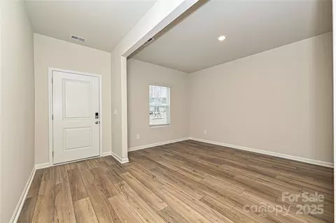 2127 Rolling Hills Ct, Stanley, NC 28164 photo 3