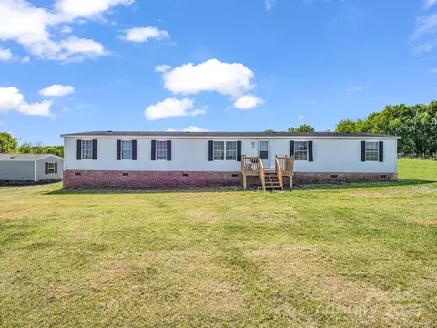 2923 Wood Rd, Mooresboro, NC 28114