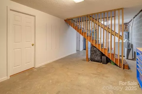 Other - 44 Arrowhead St, Clyde, NC 28721 photo 3 of 7