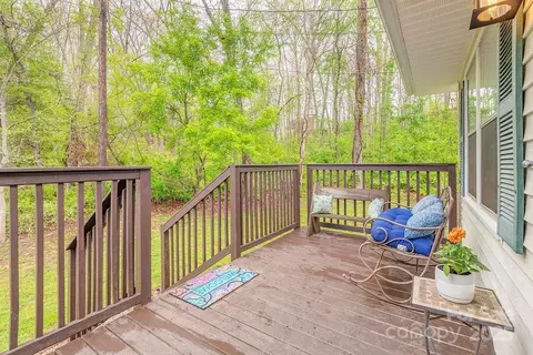 Exterior - 44 Arrowhead St, Clyde, NC 28721 photo 2 of 4