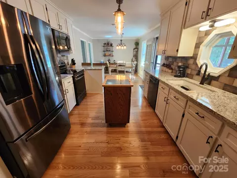 854 Silver Fox Dr, Concord, NC 28025 photo 12