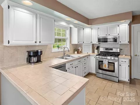 Kitchen - 103 Higgins Rd, Fletcher, NC 28732 photo 1 of 4