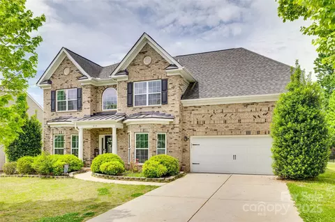 838 Lion Ln, Fort Mill, SC 29715