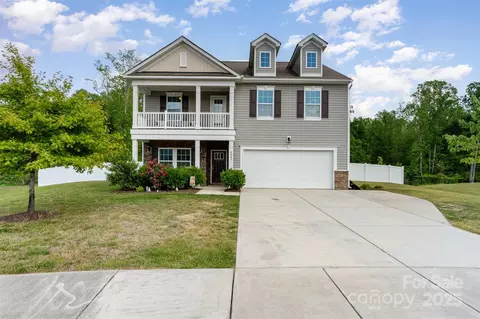 6040 Fazio Ct, Harrisburg, NC 28075
