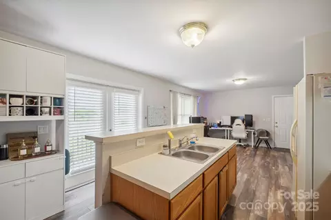 Other - 2324 7th Nw Ave NW, Hickory, NC 28601 photo 10 of 13