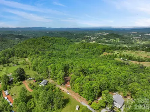 000 John Delk 26 Rd #2&6, Hendersonville, NC 28792