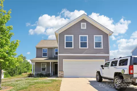 804 Yorkshire Dr, Albemarle, NC 28001