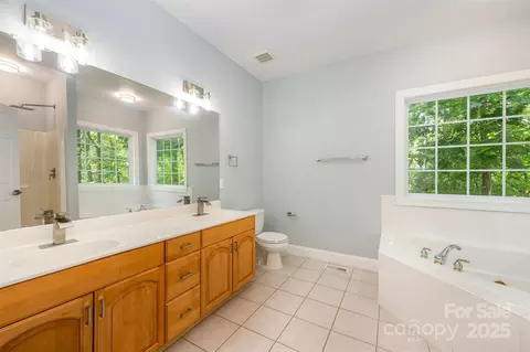 Bath - 9066 Tulagi Ct, Tega Cay, SC 29708 photo 1 of 2