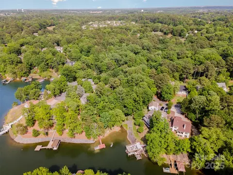 View/Area - 9066 Tulagi Ct, Tega Cay, SC 29708 photo 3 of 4