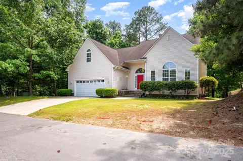 Exterior - 9066 Tulagi Ct, Tega Cay, SC 29708 photo 1 of 3