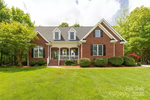 728 Palmers Pl, Rock Hill, SC 29730