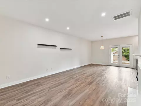 Living - 240 Faust Rd, Davidson, NC 28036 photo 1 of 4