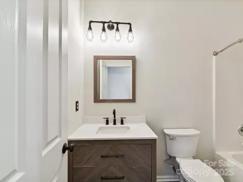 Bath - 240 Faust Rd, Davidson, NC 28036 photo 5 of 5