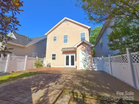 Exterior - 240 Faust Rd, Davidson, NC 28036 photo 4 of 7