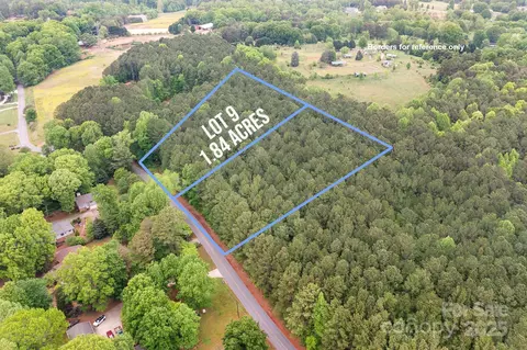Lynwood Road, Sherrills Ford, NC 28673