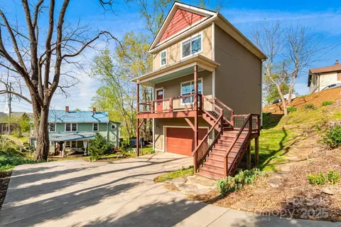 74 Elkwood Ave, Asheville, NC 28804