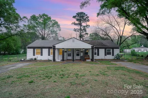 1330 Amelia Ave, Rock Hill, SC 29732
