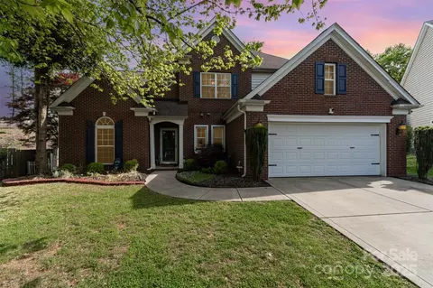 13406 Ada Ct, Charlotte, NC 28213