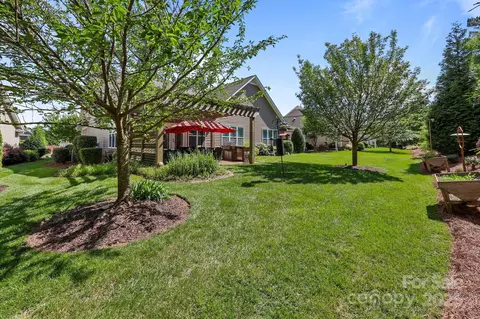 Exterior - 11621 Mount Argus Dr, Cornelius, NC 28031 photo 4 of 5
