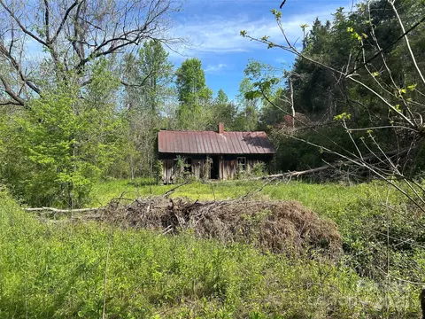 000 Stallings Rd, Union Mills, NC 28167