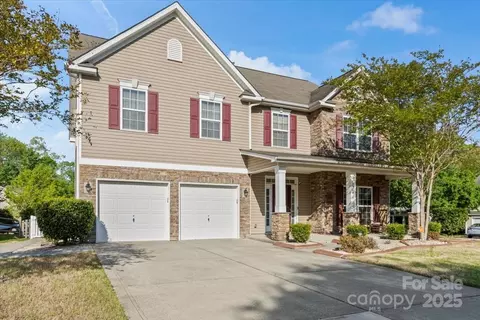 13502 Brandon Trail Dr, Charlotte, NC 28213
