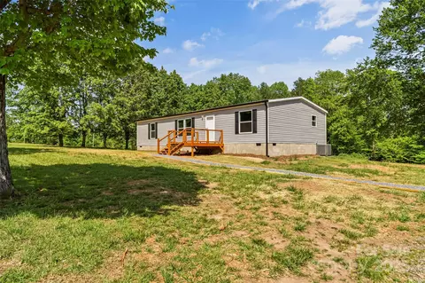 808 Vine Arden Rd, Morganton, NC 28655