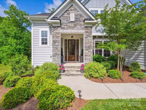 5420 Meadowcroft Way, Fort Mill, SC 29708 photo 2