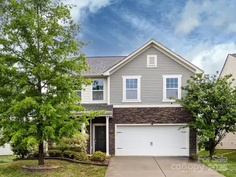 1523 Loropetalum Rd, Charlotte, NC 28215
